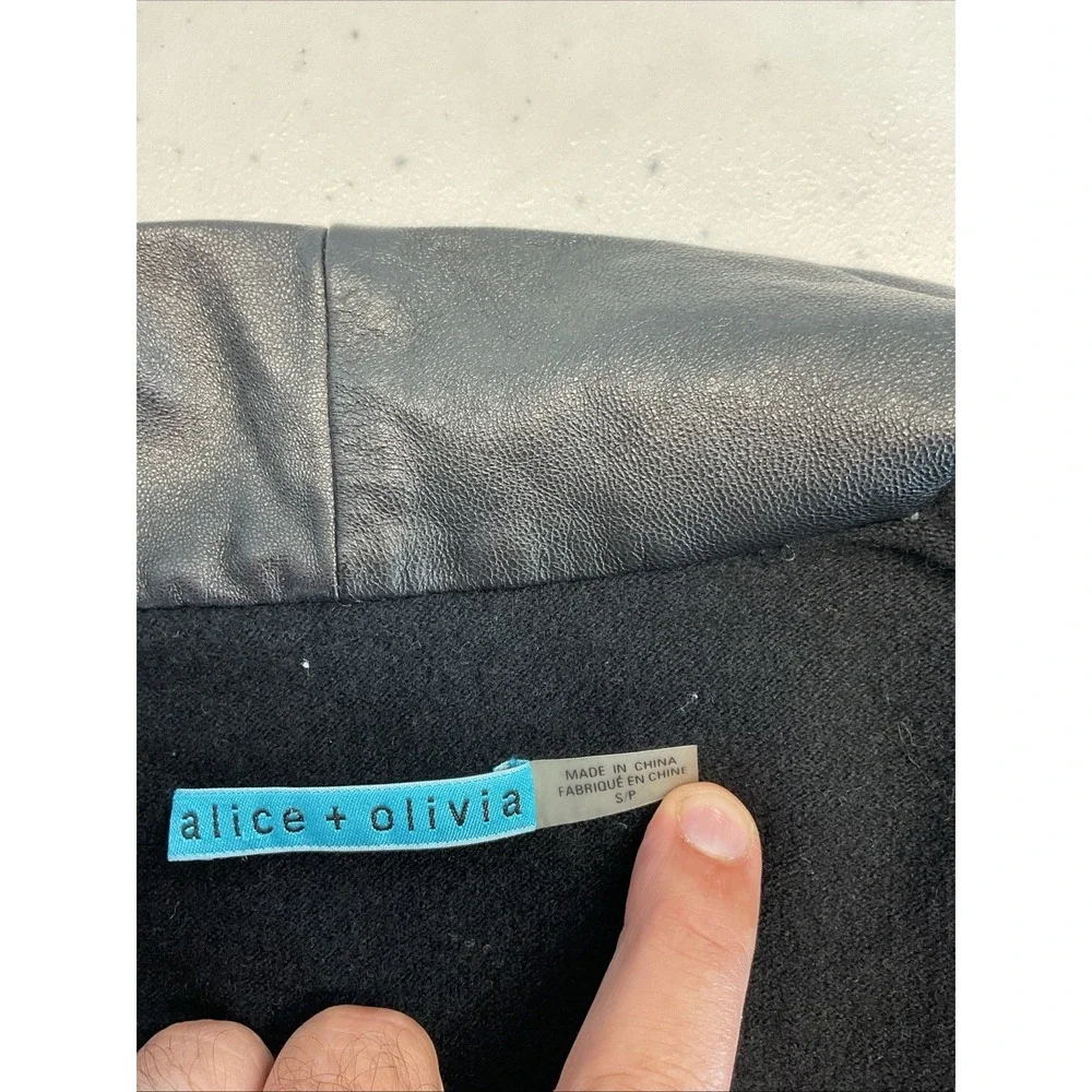 Alice+Olivia black Lambs leather Wool Open Front color block Jacket Size S‎